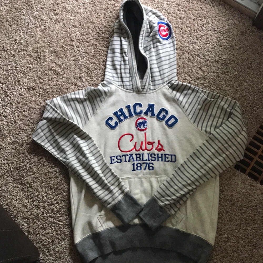 Womens size large Chicago Cubs hooded sweatshirt